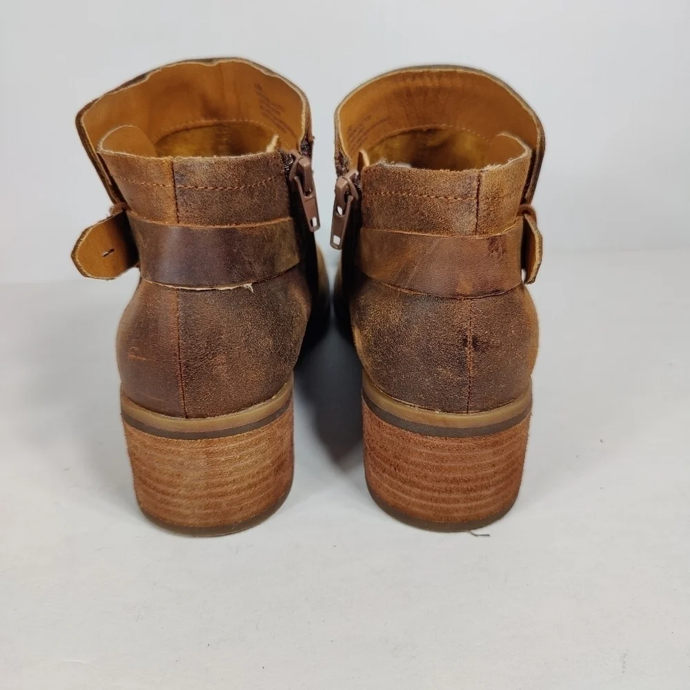 KORKS Sonya Womens Distressed Brown Leather Ankle Zipper Boots Booties Size 6.5M
